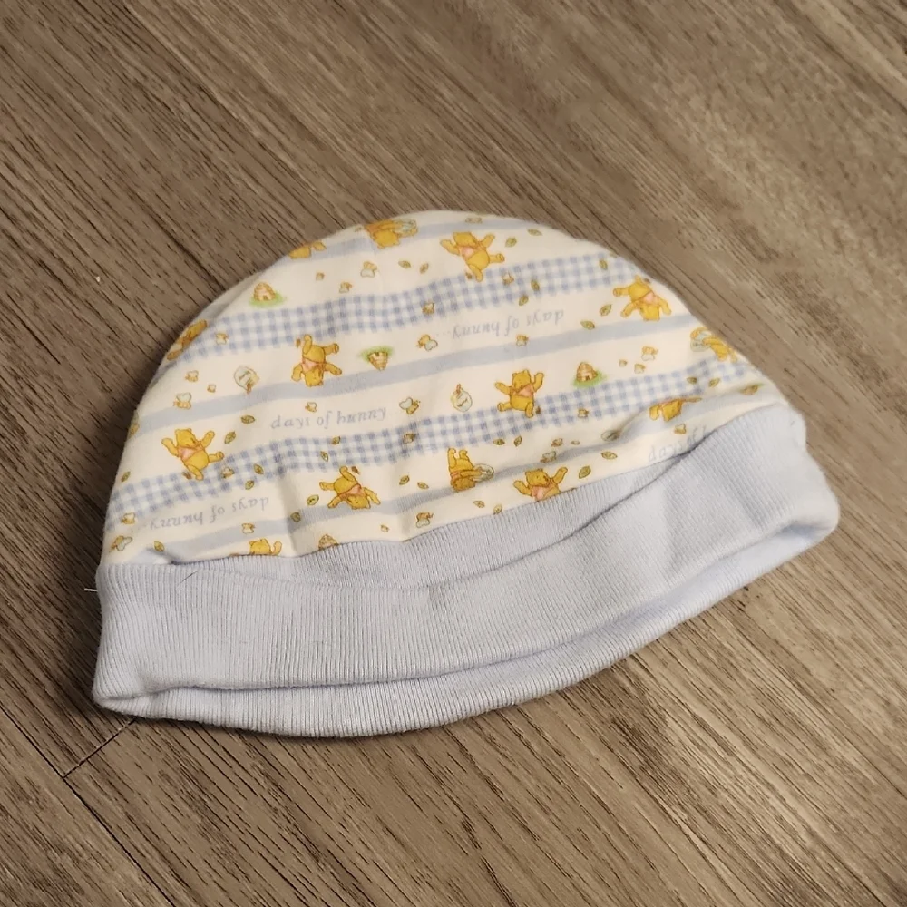 🐻 Adorable Baby Beanie with Teddy Bear Print